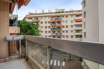 Balcon ou terrasse dans l'établissement Appartement lumineux avec vue à Antibes