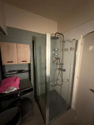 Salle de bains dans l'établissement Superbe Appartement 2 pièces - 39m2