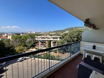 Balcon ou terrasse dans l'établissement Méditerranée by Welcome to Cannes