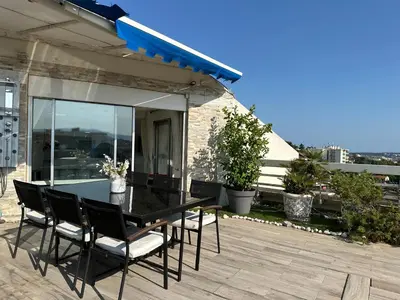 Balcon ou terrasse dans l'établissement CANNES CROISETTE Sea & Sky