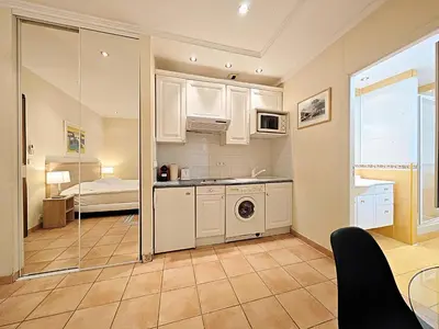 Cuisine ou kitchenette dans l'établissement Viva Riviera Residence Commandant André