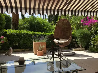 Jardin de l'établissement Un Coin de Paradis