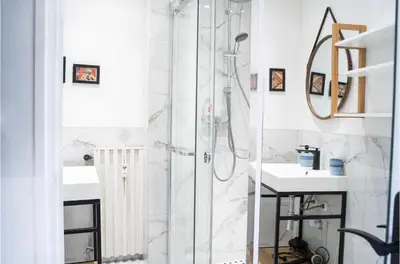 Salle de bains dans l'établissement Majestic Apartment