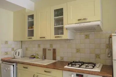 Cuisine ou kitchenette dans l'établissement Viva Riviera - 5 Rue Commandant André