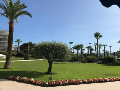 Jardin de l'établissement Appartement Cannes sur Croisette
