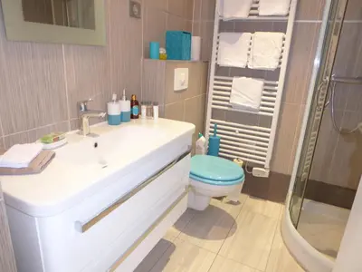 Salle de bains dans l'établissement Palais Rouaze