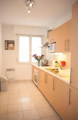 Cuisine ou kitchenette dans l'établissement Palais Alexandra
