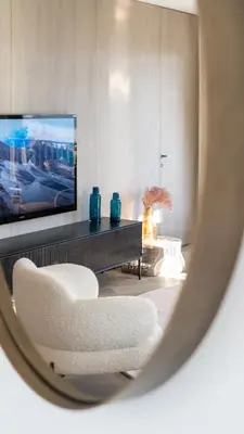 Télévision ou salle de divertissement dans l'établissement Riviera luxury estates