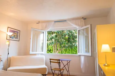 Coin salon dans l'établissement villa 