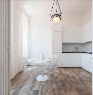 Cuisine ou kitchenette dans l'établissement Ice coeur de Cannes