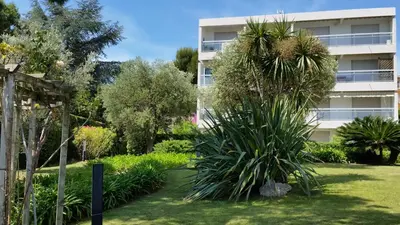 Jardin de l'établissement Green Cap d'Antibes