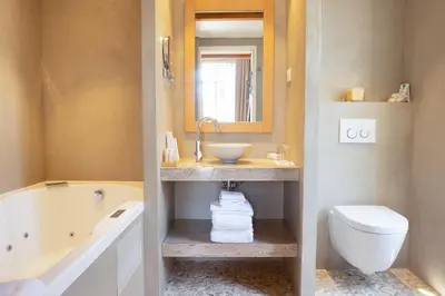 Salle de bains dans l'établissement Boutique Hôtel Villa Fabulite
