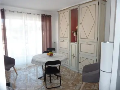 Coin salon dans l'établissement Le Tanagra