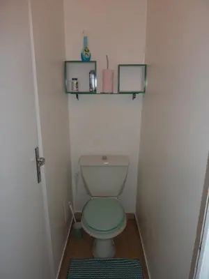 Salle de bains dans l'établissement Le Tanagra