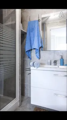 Salle de bains dans l'établissement Vieil Antibes Cosy Close everything