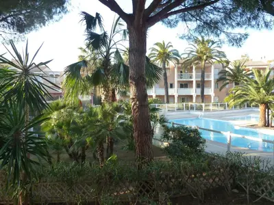 Piscine de l'établissement App T2 cozy Proche de la Mer ou située à proximité