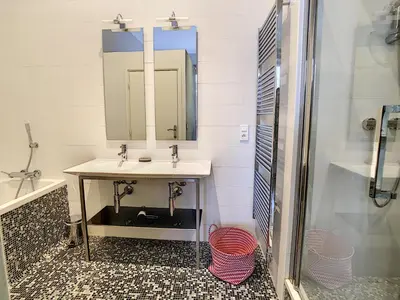 Salle de bains dans l'établissement Le Cid 3P CIR3374