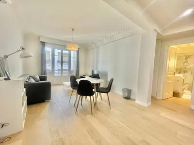 Coin salon dans l'établissement Pasteur by Welcome to Cannes