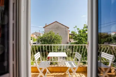 Balcon ou terrasse dans l'établissement Studio Antibes - 5min des plages - Parking gratuit - Climatisation