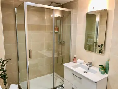 Salle de bains dans l'établissement Bright & modern apartment in the heart of Antibes