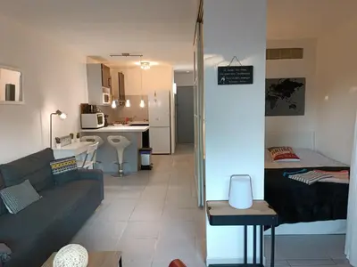Cuisine ou kitchenette dans l'établissement Le Corinthe studio apartment