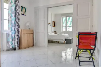 Un ou plusieurs lits dans un hébergement de l'établissement IMMOGROOM - Sea View - Balcony - 5 min from the beach - AC - Wifi