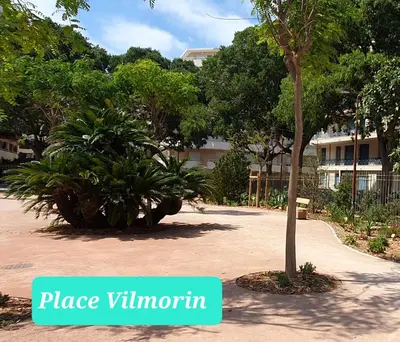 Jardin de l'établissement Studio confort, chic & spacieux Plage de Juan les pins & central