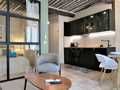 Cuisine ou kitchenette dans l'établissement Little Star