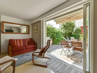 Coin salon dans l'établissement Apartment Villa Schneider by Interhome