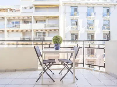 Balcon ou terrasse dans l'établissement Lovely One bedroom Martinez Cannes