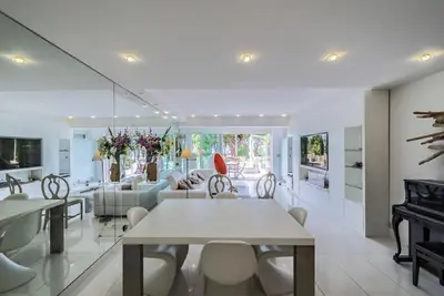 Coin salon dans l'établissement Appartement l'Age d'Or