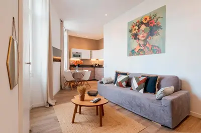 Plan de l'établissement Fabulous Central 1BR - Prime Location - Walk to Croisette & Palais - By Totolulu Cannes Blue Corner