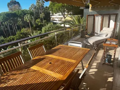 Balcon ou terrasse dans l'établissement La Mirandole 3 pièces vue mer