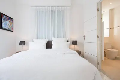 Un ou plusieurs lits dans un hébergement de l'établissement MARIOTT AREA: SUNNY 2 BEDS /2 BATHS
