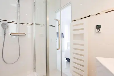 Salle de bains dans l'établissement MARIOTT AREA: SUNNY 2 BEDS /2 BATHS