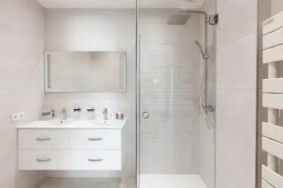 Salle de bains dans l'établissement MARIOTT AREA: SUNNY 2 BEDS /2 BATHS