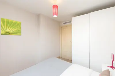 Un ou plusieurs lits dans un hébergement de l'établissement 3 bedrooms: 200m from Croisette