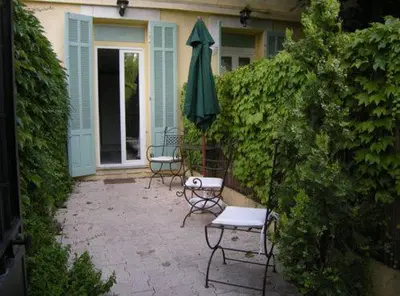 Jardin de l'établissement Croisette-Oasis