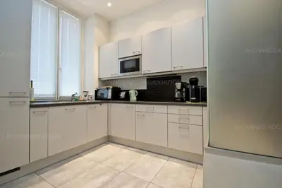 Cuisine ou kitchenette dans l'établissement Colombe