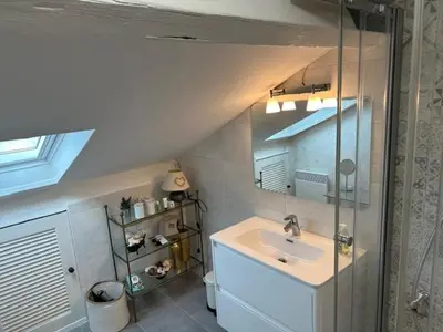 Salle de bains dans l'établissement Chez Nella