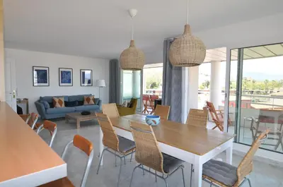 Coin salon dans l'établissement Stunning 2-bedroom apartment & panoramic sea view -StayInAntibes- 54 Soleau