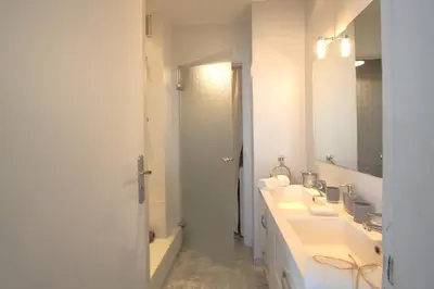 Salle de bains dans l'établissement GL La Frégate
