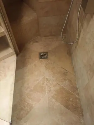 Salle de bains dans l'établissement appartement de charme coeur de Juan & Plages