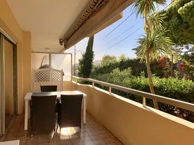 Balcon ou terrasse dans l'établissement Antibes Juan les Pins center,1 bedroom apart, pool
