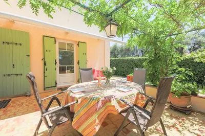 Jardin de l'établissement VILLA LES ONDES VI4120
