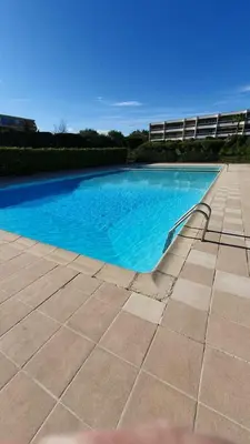 Piscine de l'établissement Superbe 2 pièces moderne refait à neuf, PISCINE ! ou située à proximité