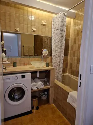 Salle de bains dans l'établissement Appart l'Estivaliere