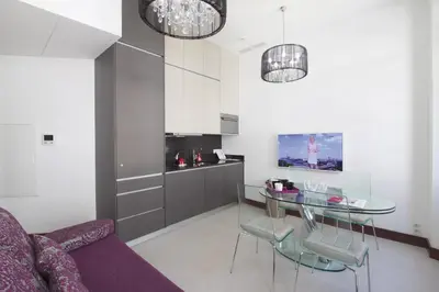 Cuisine ou kitchenette dans l'établissement GOLDEN TULIP CANNES HOTEL de PARIS