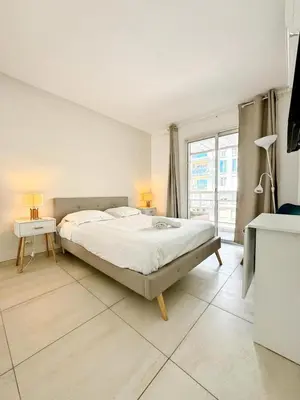 Un ou plusieurs lits dans un hébergement de l'établissement Villa D'Este - Apt 4 prs - clim - 300m plage - piscine-parking en option