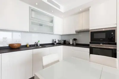 Cuisine ou kitchenette dans l'établissement On la Croisette: luxe 2 bedrooms/ 2 baths